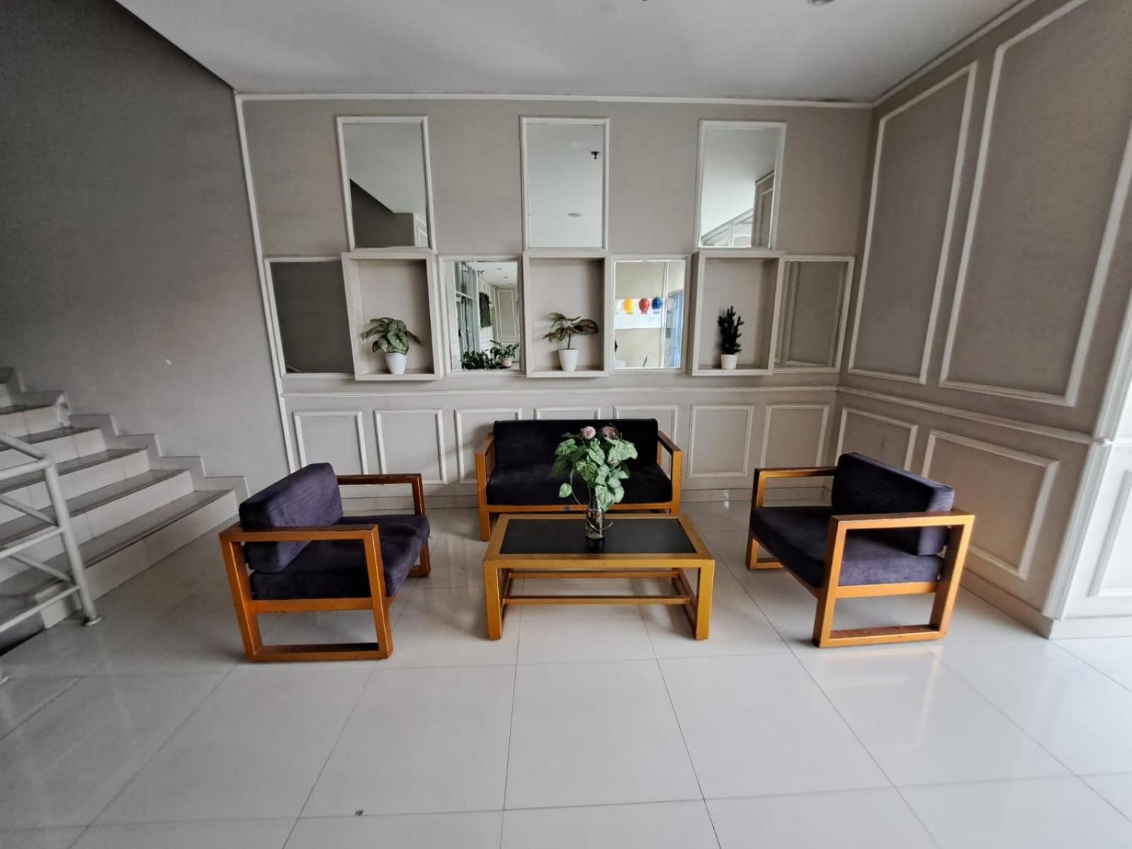 Oyo Life 93855 The Jarrdin By Hotel Bandung
