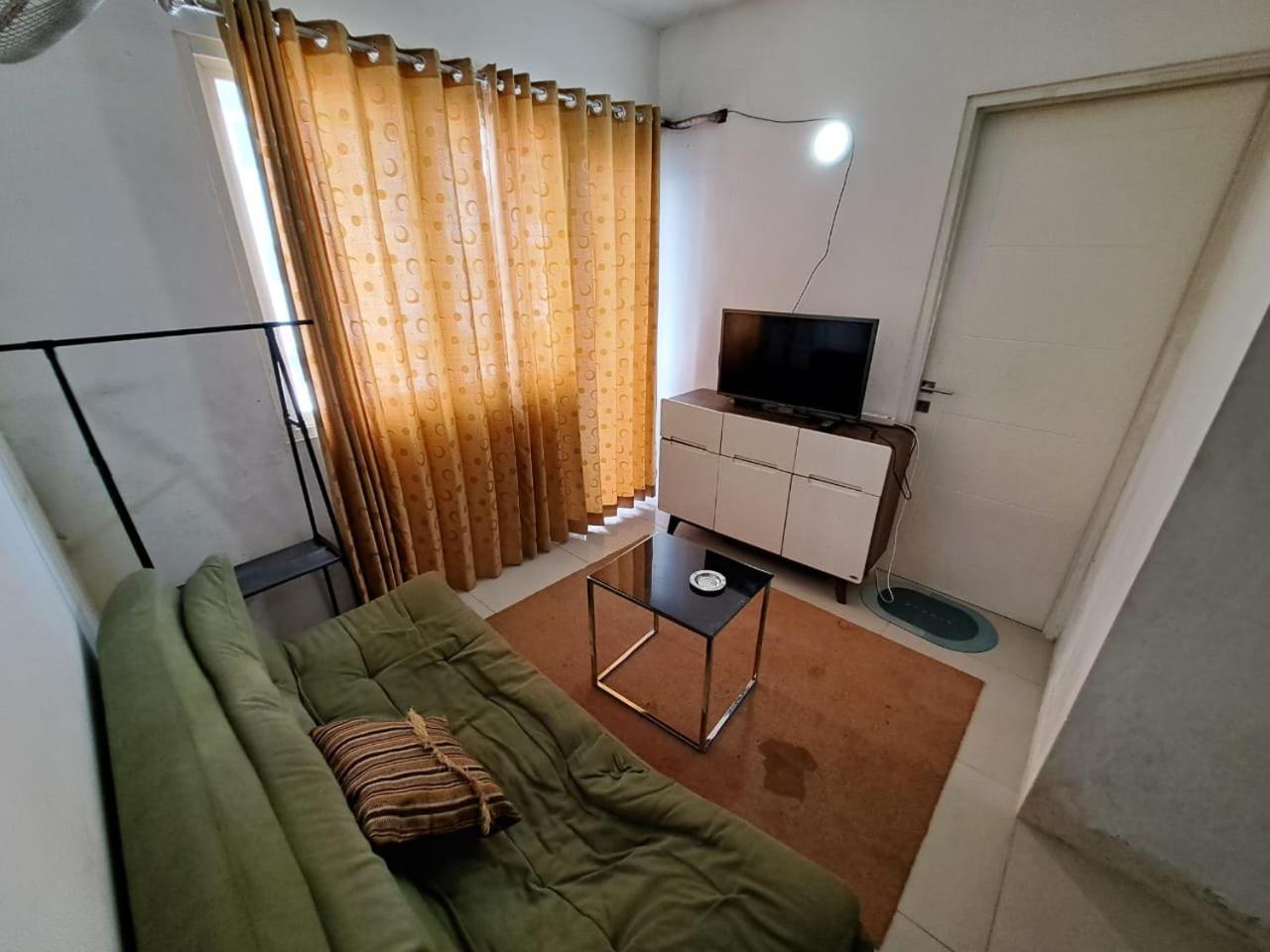 Oyo Life 93855 The Jarrdin By Hotel 2*